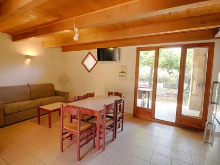 Appartement familial 3 pièces, jardin, 6 couchages, plages à 5 min - Calcatoggio - Photo 2
