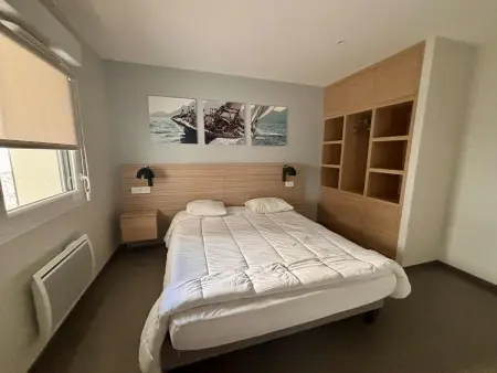 Appartement luxe 4 pers, bord de mer, balcon, piscine, animaux admis, parking, WiFi - Photo 2