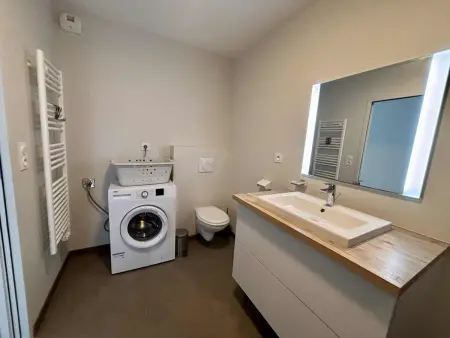 Appartement luxe 4 pers, bord de mer, balcon, piscine, animaux admis, parking, WiFi - Photo 5