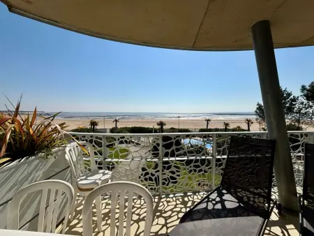 Appartement LUXE 2 Ch, Balcon, Plage, Piscine, Parking - Photo 17