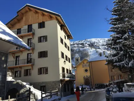 Appartement 4 pièces pour 8/9 pers, animaux admis, balcon et parking - Photo 15