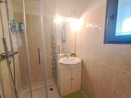 Studio cabine avec piscine et parking à Marseillan - Photo 5