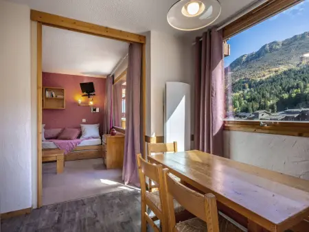 2P au pied des pistes, 2 balcons, lumineux, proche école de ski et commerces, animaux permis - Photo 2