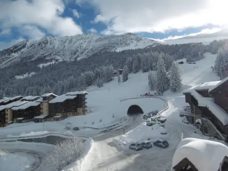 2P au pied des pistes, 2 balcons, lumineux, proche école de ski et commerces, animaux permis - Photo 11