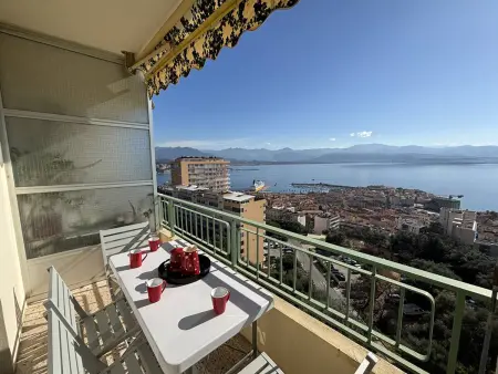 Appartement 3 pièces avec 2 terrasses - Ajaccio - Photo 23