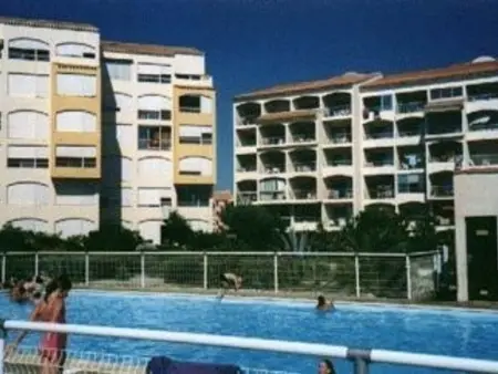 Studio cabine avec piscine, plage à 50m, parking privé, commerces à 400m - Photo 8