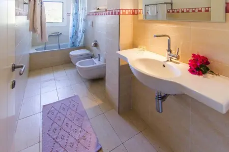 Holiday residence Ea Bianca, Baja Sardinia-Trilo 6, Appartement à Golfo Aranci avec terrasse - Photo 30