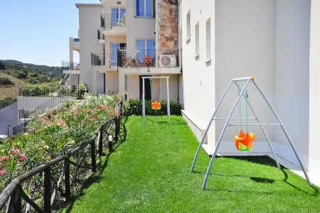 Holiday residence Ea Bianca, Baja Sardinia-Trilo 6 mit Meerblick frontal/seitlich, Appartement à Golfo Aranci avec ascenseur - Photo 40