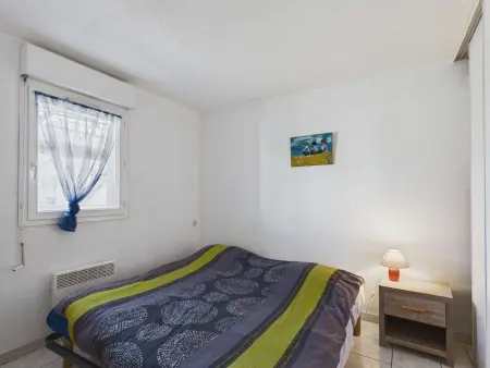Lumineux 2 pièces à 50m de la plage avec ascenseur, loggia et équipements pour 4 personnes - Photo 10