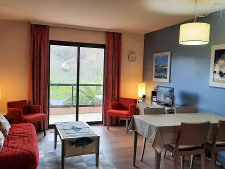 Appartement 3 étoiles avec piscine chauffée, à 50m de la plage de Trestraou, Perros-Guirec - Photo 2