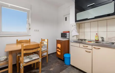 Appartement 3 personnes à Senj - Photo 2