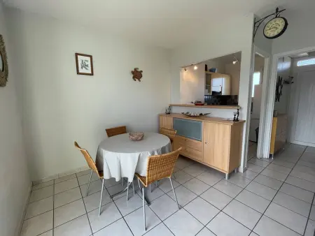Appartement 2 pièces avec balcon, parking, à 2 pas de la plage - Photo 3