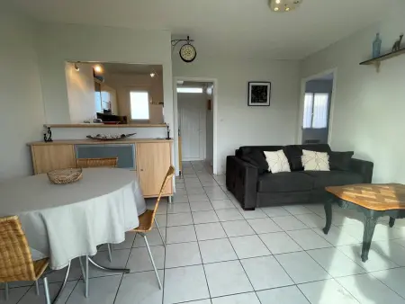Appartement 2 pièces avec balcon, parking, à 2 pas de la plage - Photo 4