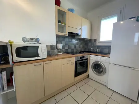 Appartement 2 pièces avec balcon, parking, à 2 pas de la plage - Photo 8
