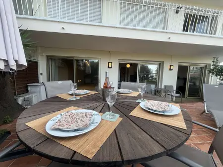 Charmant T2 avec terrasse, climatisé, centre-ville Antibes, proche mer et commerces - Photo 10