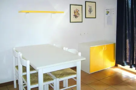 Résidence Marina di Pinarello in Marine de Pinarello // Trilo 6, Appartement près de la plage Pinarellu - Photo 12