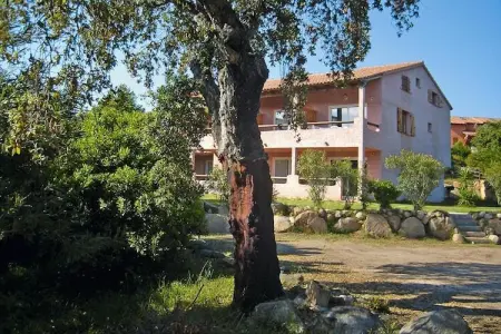Résidence Marina di Pinarello in Marine de Pinarello // Trilo 6, Appartement près de la plage Pinarellu - Photo 28