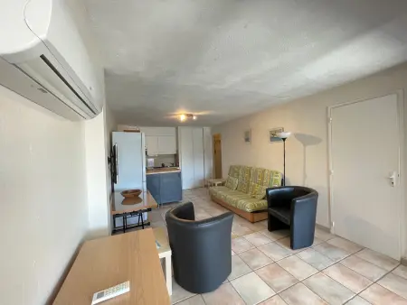 Appartement moderne, 2 pièces cabine, terrasse et véranda, proche plage, parking privé - Photo 15