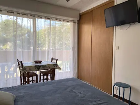 Studio confortable face aux Thermes avec balcon, Appartement 2 personnes à Balaruc les Bains - Photo 3