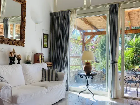 Appartement T2 avec terrasse, jardin et climatisation à 350m de la plage - 4 couchages - Photo 1