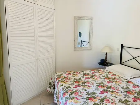 Appartement T2 avec terrasse, jardin et climatisation à 350m de la plage - 4 couchages - Photo 3