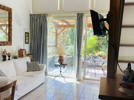 Appartement T2 avec terrasse, jardin et climatisation à 350m de la plage - 4 couchages - Photo 11