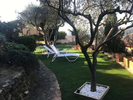 Appartement spacieux avec jardin privé, proche centre et plages, Wi-Fi, animaux admis - Photo 2