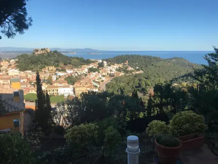 Appartement spacieux avec jardin privé, proche centre et plages, Wi-Fi, animaux admis - Photo 9
