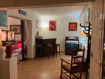 Appartement spacieux avec jardin privé, proche centre et plages, Wi-Fi, animaux admis - Photo 11