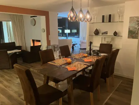 Appartement spacieux avec jardin privé, proche centre et plages, Wi-Fi, animaux admis - Photo 13