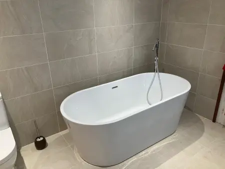 Appartement spacieux avec jardin privé, proche centre et plages, Wi-Fi, animaux admis - Photo 19