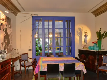 Appartement de Charme avec Patio, 3 Chambres, à 1 Min de la Plage à Sant Feliu de Guíxols - Photo 3