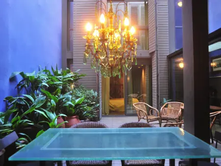 Appartement de Charme avec Patio, 3 Chambres, à 1 Min de la Plage à Sant Feliu de Guíxols - Photo 8