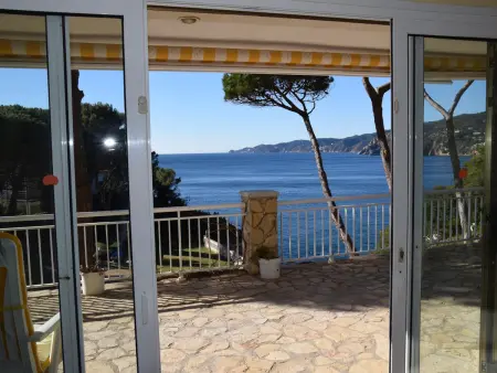 Appartement confortable avec piscine et accès direct à la mer - Photo 7