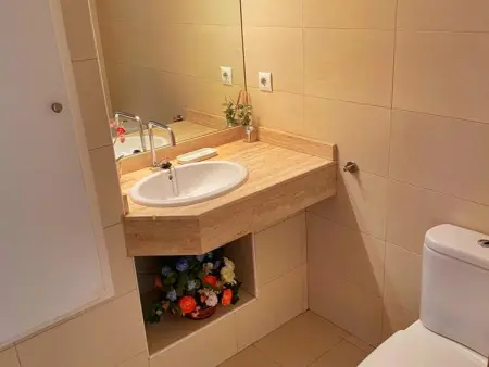 Appartement confortable avec piscine et accès direct à la mer - Photo 13