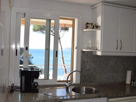 Appartement confortable avec piscine et accès direct à la mer - Photo 16