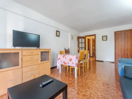 Charmant Appartement 2 Chambres à 3 min de la Plage - Cambrils - Photo 4