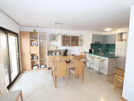Appartement confortable à 50m de la plage avec piscine - Photo 2
