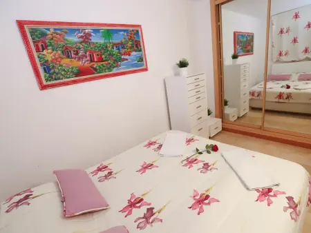 Appartement confortable à 50m de la plage avec piscine - Photo 6