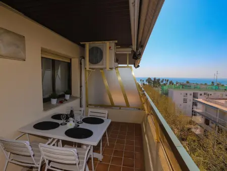 Appartement confortable à 50m de la plage avec piscine - Photo 8