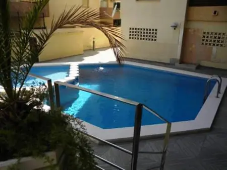 Appartement confortable à 50m de la plage avec piscine - Photo 10