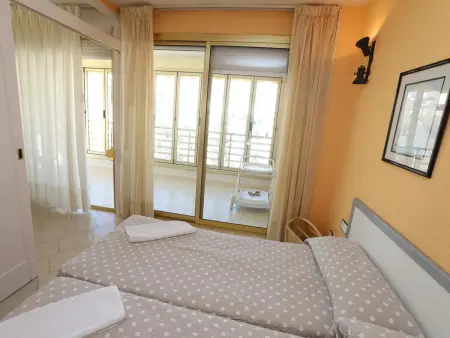 Appartement Deluxe à Salou, à 300m de la Plage avec Terrasse et Piscine - Photo 10