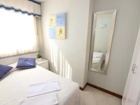 Appartement Deluxe à Salou, à 300m de la Plage avec Terrasse et Piscine - Photo 12