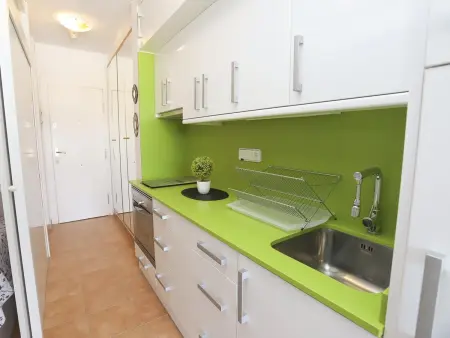 Appartement Luxe Front de Mer avec Piscine et Terrasse à Vilafortuny, Cambrils - Photo 9