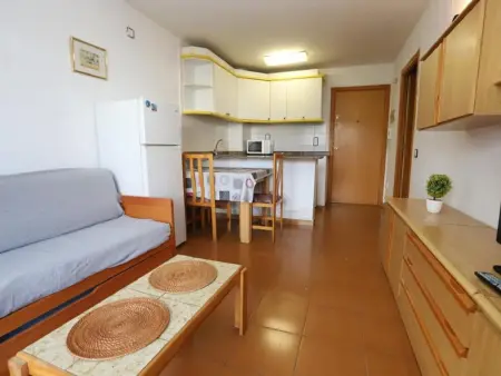 Charmant Appartement à Salou avec Piscine, Terrasse et Proche Plage - Capacité 4 Personnes - Photo 4