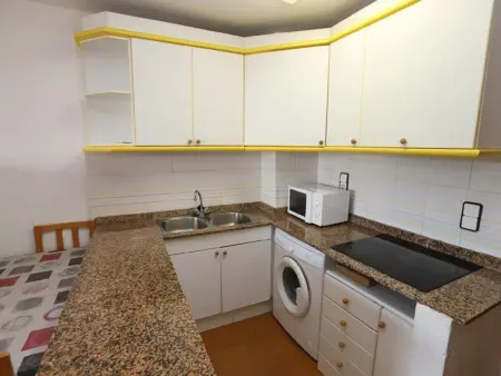 Charmant Appartement à Salou avec Piscine, Terrasse et Proche Plage - Capacité 4 Personnes - Photo 5