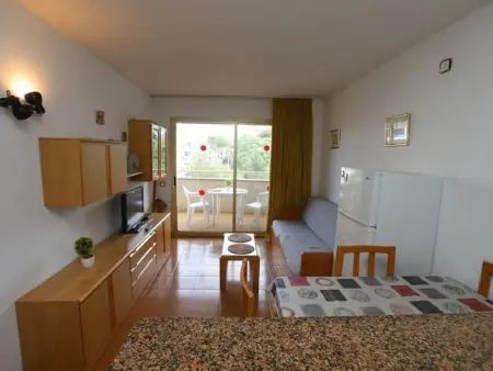 Charmant Appartement à Salou avec Piscine, Terrasse et Proche Plage - Capacité 4 Personnes - Photo 6