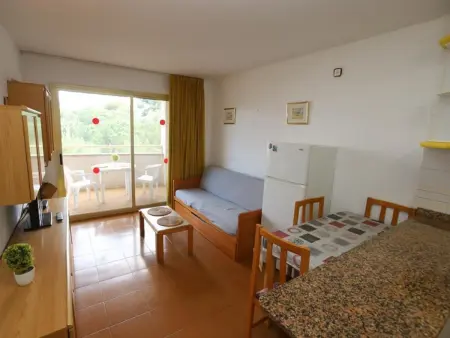 Charmant Appartement à Salou avec Piscine, Terrasse et Proche Plage - Capacité 4 Personnes - Photo 8