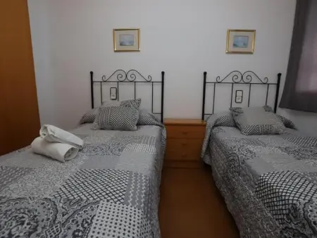 Charmant Appartement à Salou avec Piscine, Terrasse et Proche Plage - Capacité 4 Personnes - Photo 10