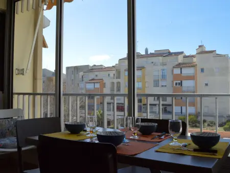 Cap d'Agde: Appt 2 pièces cabine, 6 couchages, proche plage, loggia, parking - Photo 2